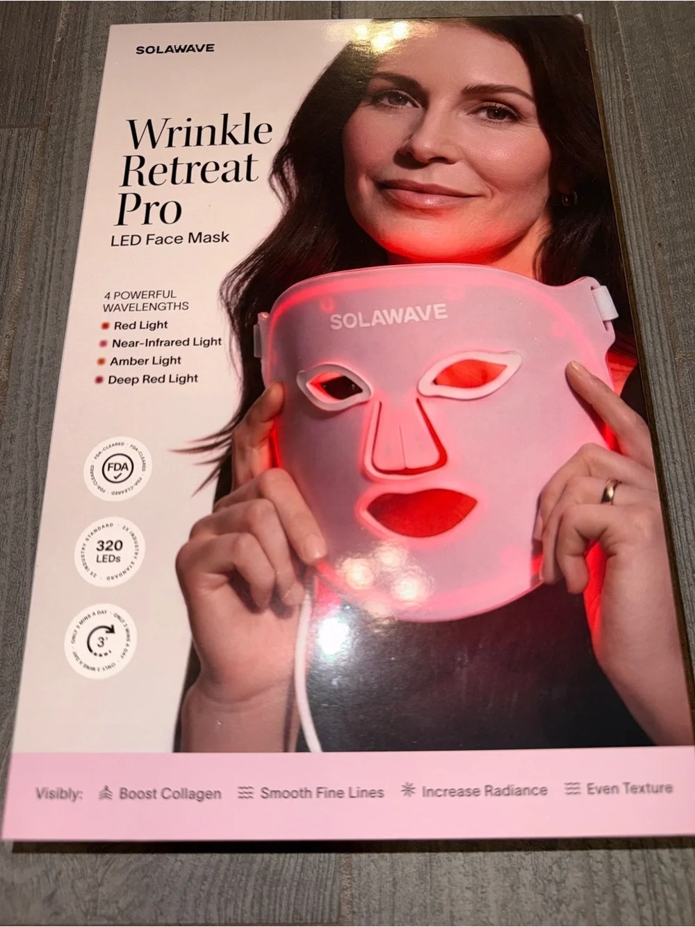 SOLAWAVE Wrinkle Retreat Pro LED Face Mask + Skincare Bundle NWT